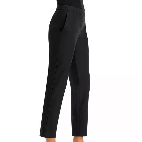 Theory Thaniel Approach Stretch Cropped Pants in black - Picture 4 of 12